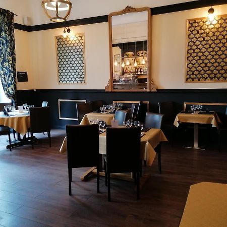 Hostellerie De La Quenoeuille ماركيز المظهر الخارجي الصورة