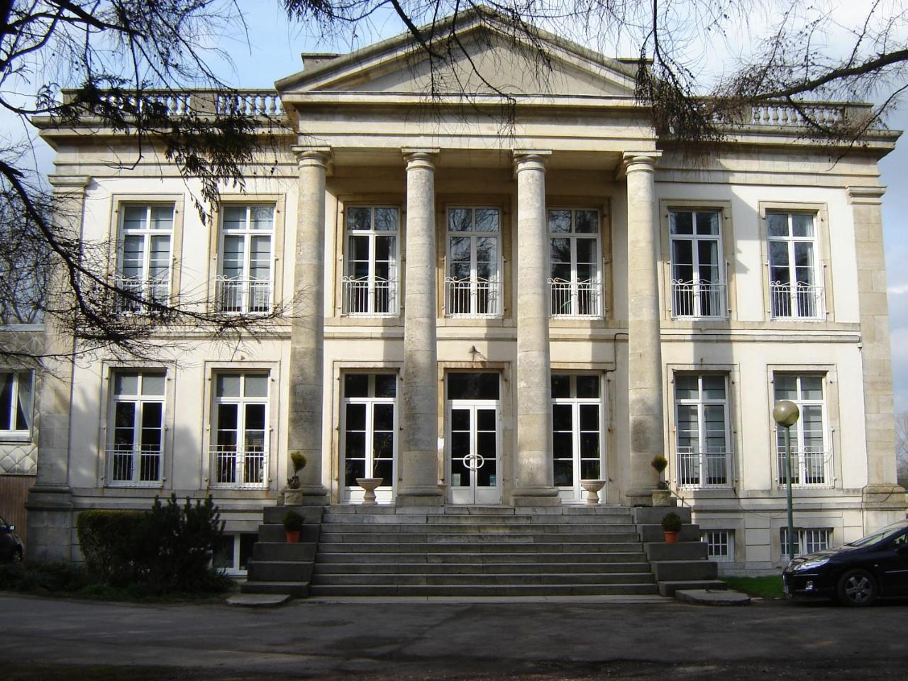 Hostellerie De La Quenoeuille ماركيز المظهر الخارجي الصورة