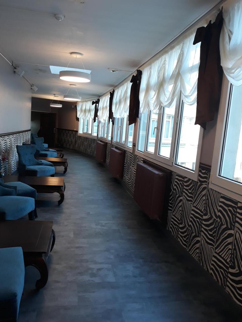 Hostellerie De La Quenoeuille ماركيز المظهر الخارجي الصورة